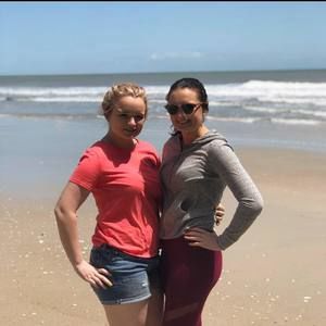 Meet your Posher, Kaci